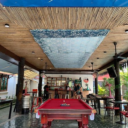 White Monkey Hotel Siem Reap Buitenkant foto