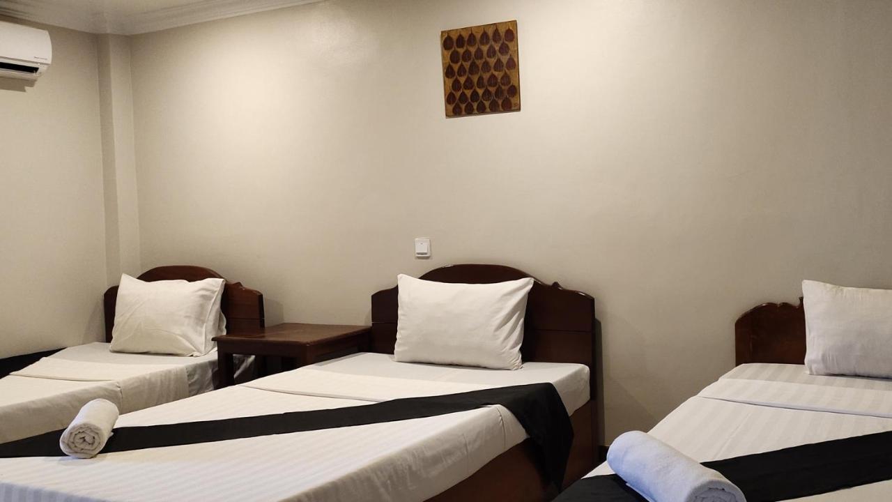 White Monkey Hotel Siem Reap Buitenkant foto
