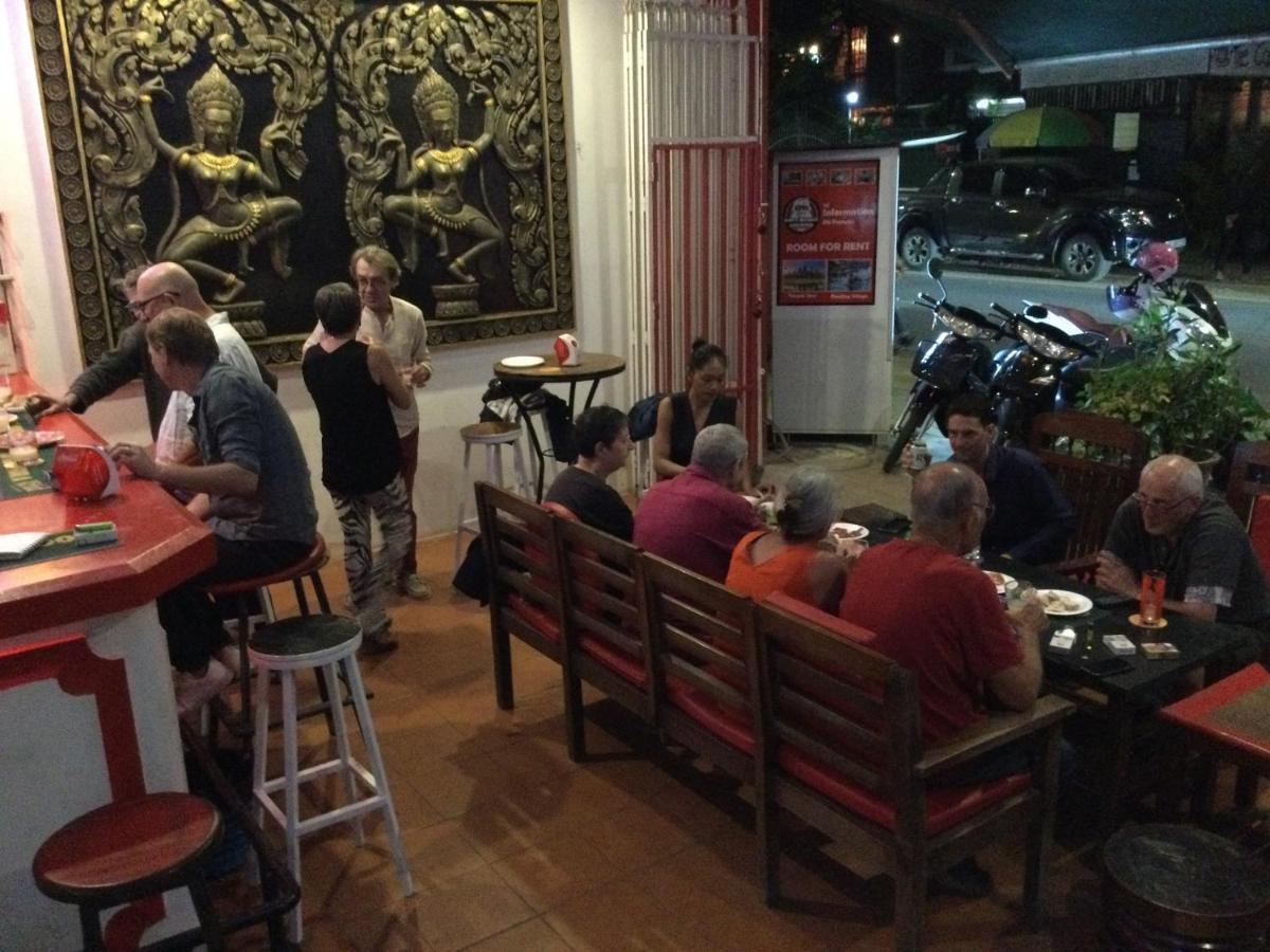 White Monkey Hotel Siem Reap Buitenkant foto