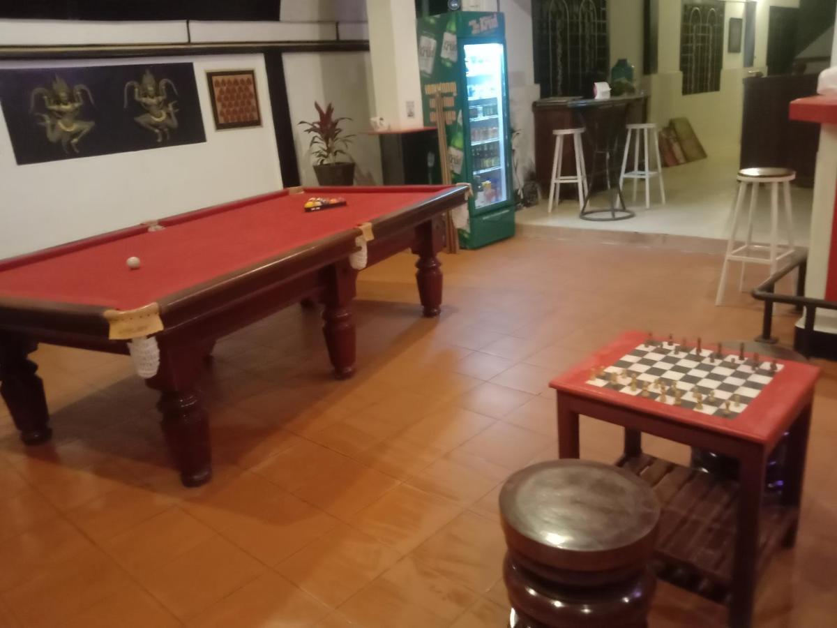 White Monkey Hotel Siem Reap Buitenkant foto