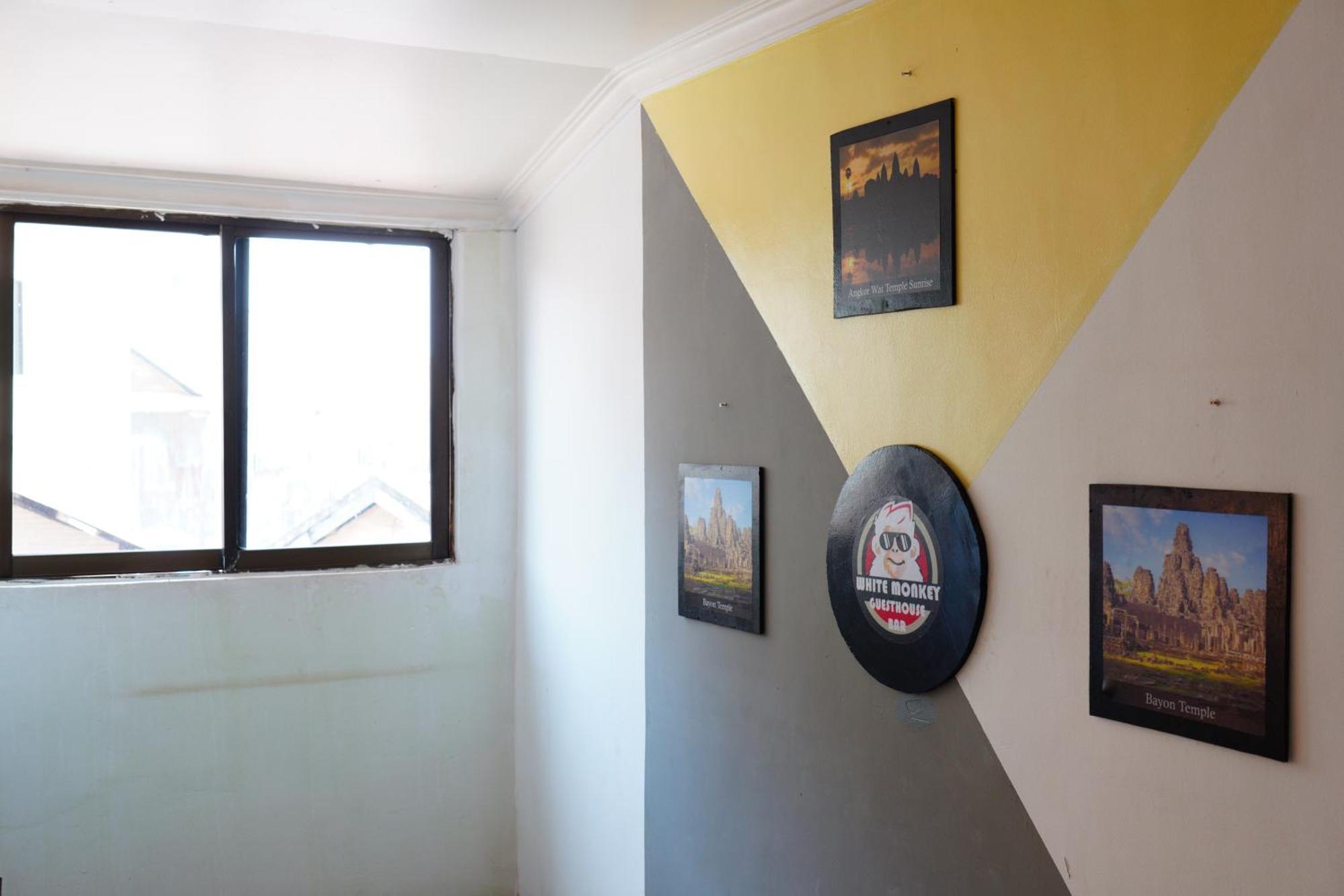 White Monkey Hotel Siem Reap Buitenkant foto