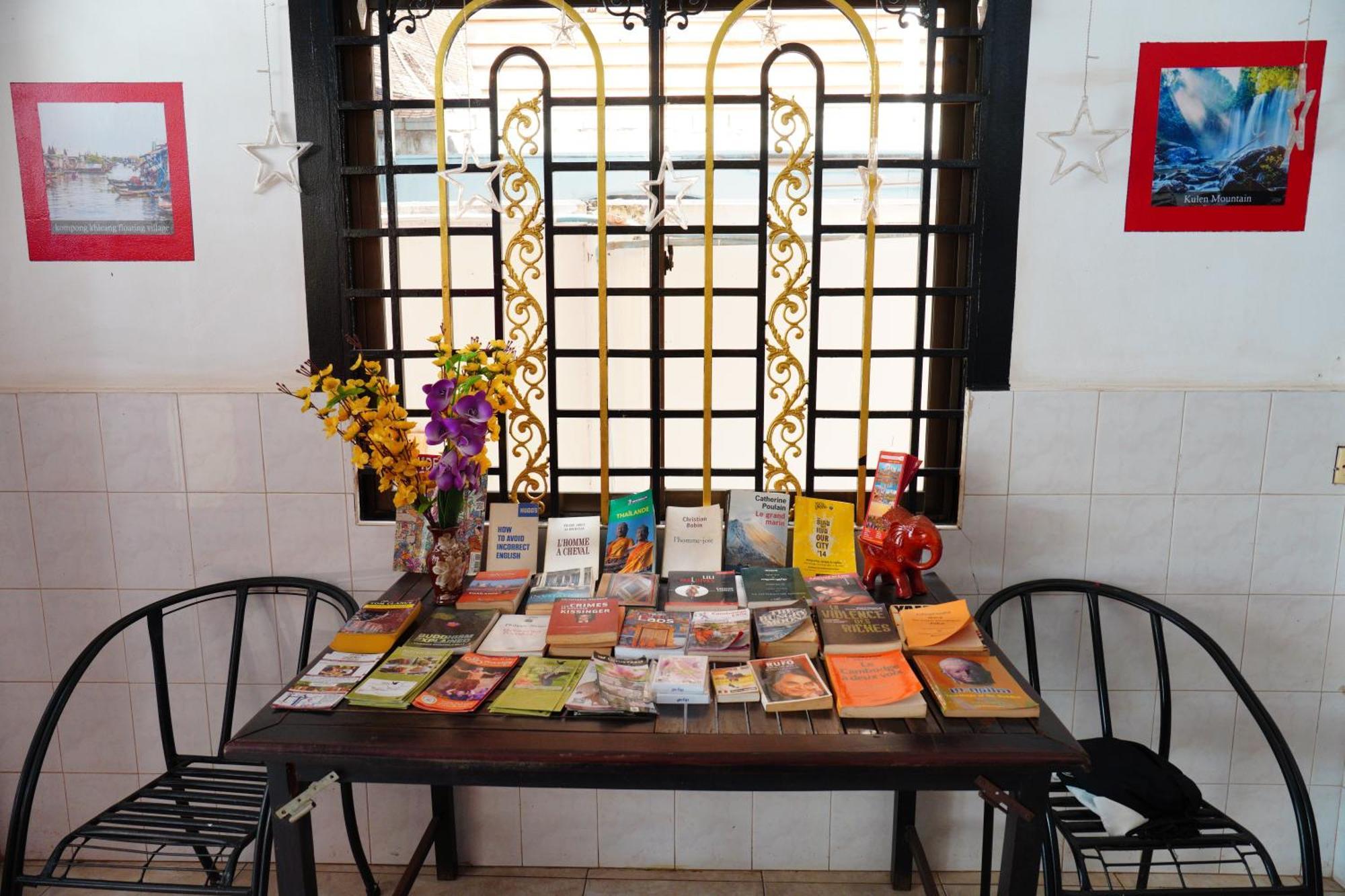 White Monkey Hotel Siem Reap Buitenkant foto