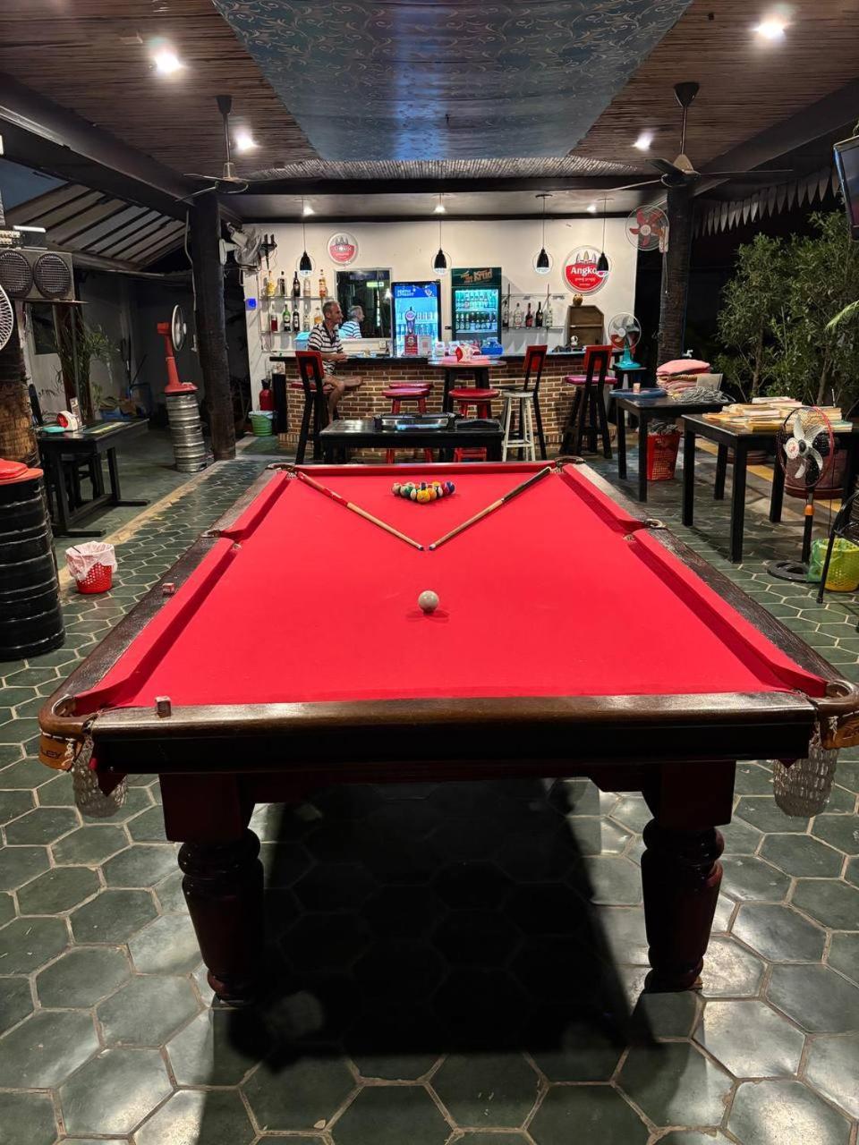 White Monkey Hotel Siem Reap Buitenkant foto